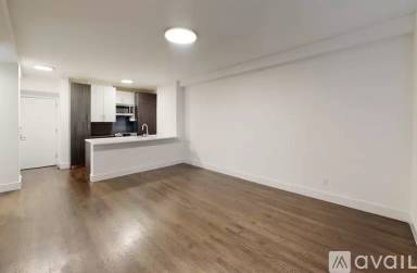 Main picture of 600 W End Ave