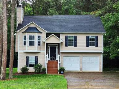 Main picture of 11 Woodvine Ct