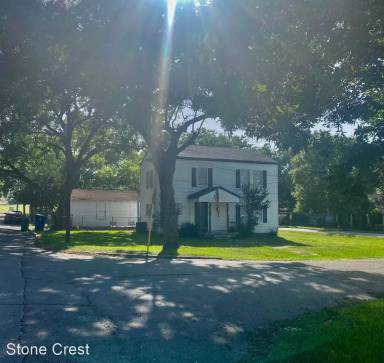 Main picture of 1320 N Gaines St