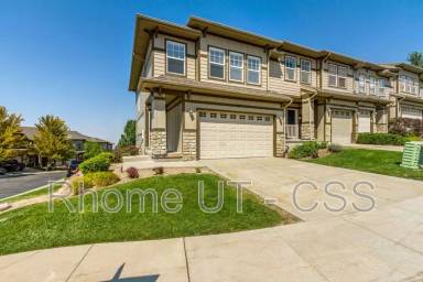 Main picture of 1999 E Stoneleigh Dr