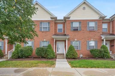 Main picture of 2865 5th St
