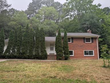 Main picture of 514 Morreene Rd