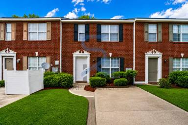 Main picture of 5791 Strathmoor Manor Cir