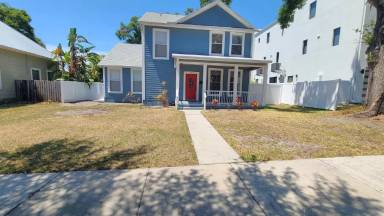 Main picture of 303 W Frances Ave