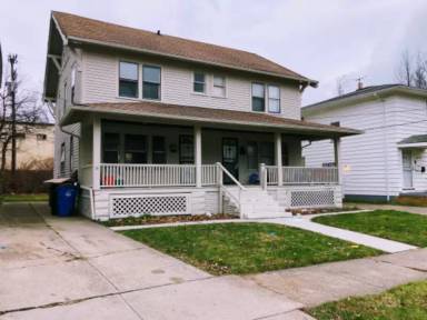 Main picture of 1772 Urbana Rd