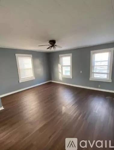 Main picture of 209 Brightman St