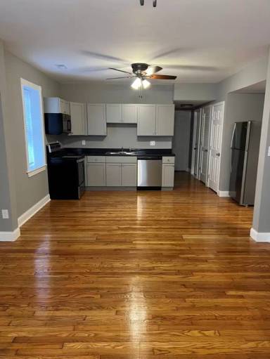 Main picture of 3926 Gustine Ave