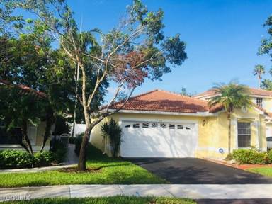 Main picture of 810 Garnet Cir