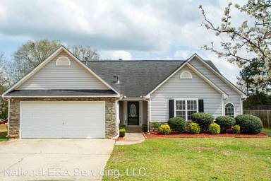 Main picture of 5395 Yellow Pine Dr