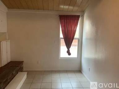 Main picture of 120 W Marshall Blvd