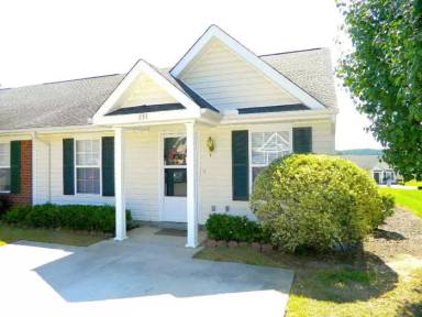 Main picture of 231 High Point Way