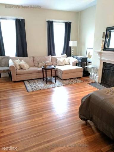 Main picture of 387 Marlborough St