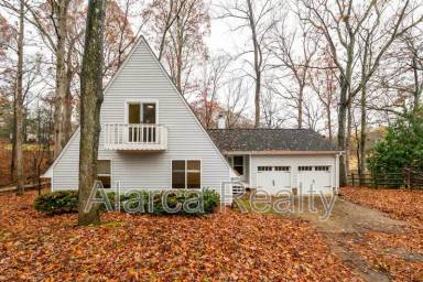 Main picture of 9406 Fairway Ridge Rd