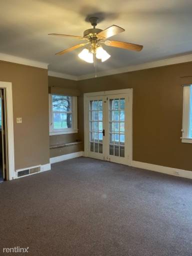 Main picture of 1011 Delaware Ave