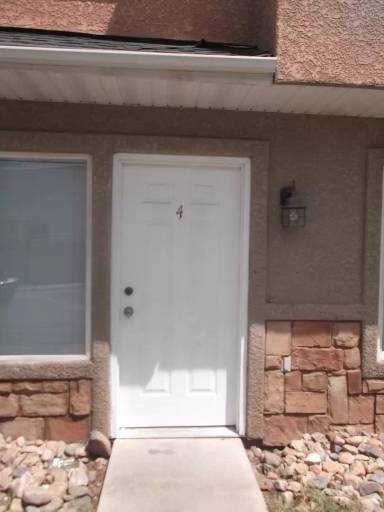 Main picture of 1039 E 600 S