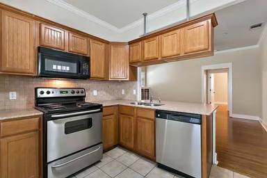 Main picture of 508 Elmwood Pl