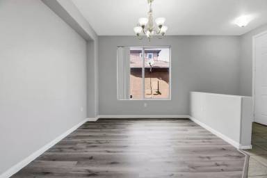 Main picture of 657 Powder Brook Dr