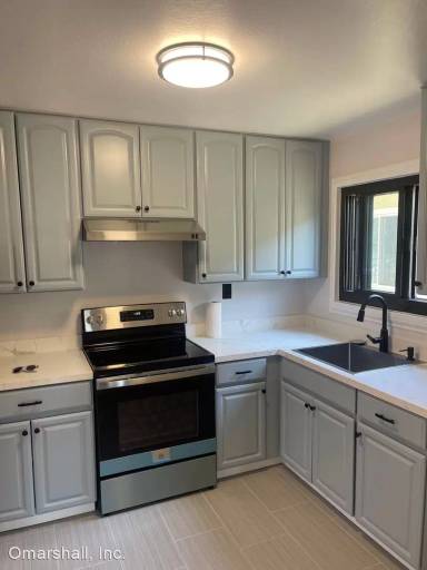 Main picture of 969 Huntington Ave