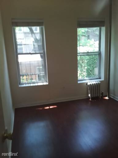 Main picture of 522 E 11th St