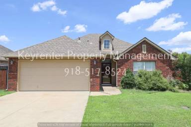 Main picture of 11109 E 121st Pl N