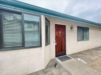 Main picture of 1390 Los Olivos Ave