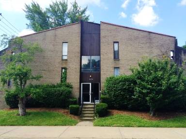 Main picture of 5696 E Liberty Blvd