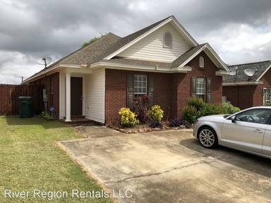 Main picture of 151 Ridgeview Dr