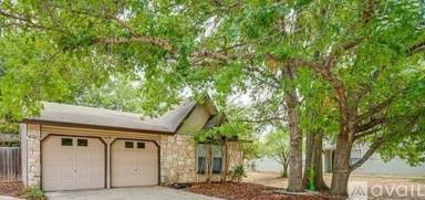 Main picture of 1238 Silverway
