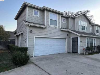 Main picture of 4537 Tortuga Ct