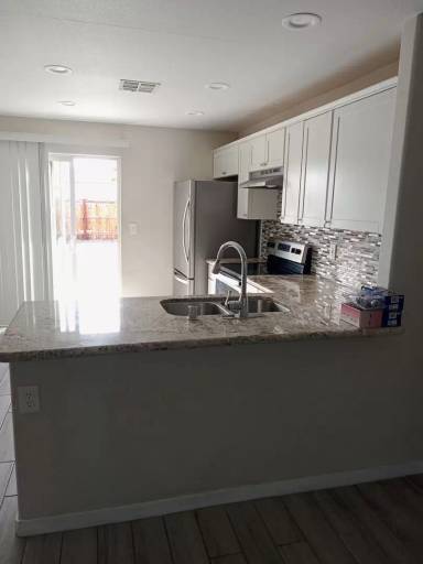 Main picture of 1416 Manzanita Way