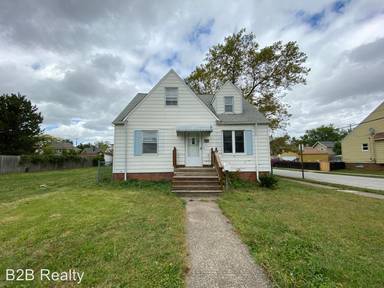 Main picture of 13702 Wainstead Ave