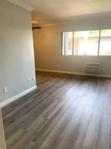 Main picture of 8821 Owensmouth Ave