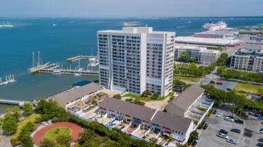 Main picture of Dockside Condominiums
