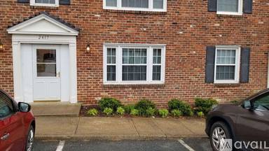 Main picture of 2417 Barracks Pl