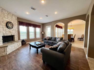 Main picture of 224 Stacey Ann Cv