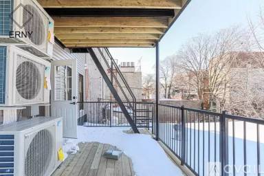 Main picture of 794 McDonald Ave