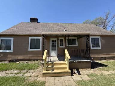 Main picture of 710 Frebis Ave