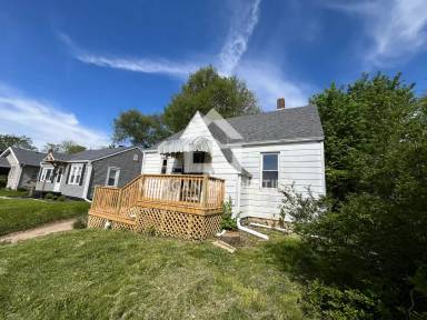 Main picture of 3531 Brown St