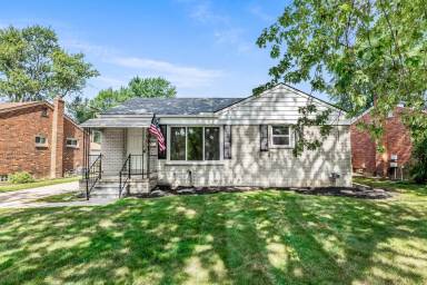 Main picture of 30132 Richland St