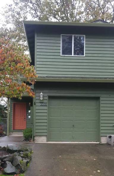 Main picture of 335 S 16th St