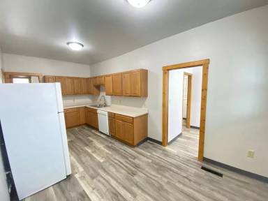 Main picture of 2311 Olive St