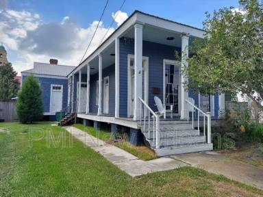 Main picture of 612 Lafayette St