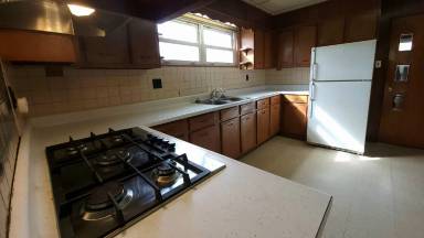 Main picture of 421 Boyers Ave
