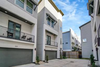 Main picture of 2623 Hutchins St