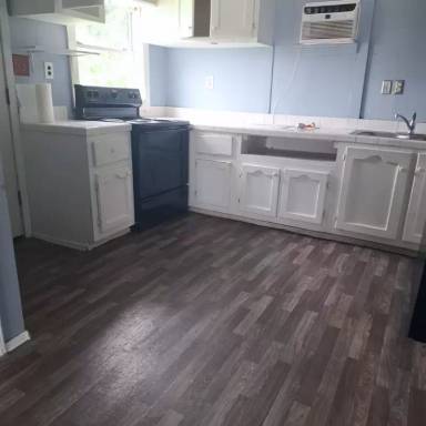 Main picture of 2824 N Texas Blvd