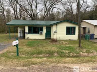Main picture of 1704 Blue St