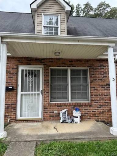 Main picture of 208 W Watauga Ave