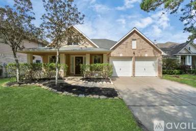 Main picture of 13339 Yaupon Holly Ln