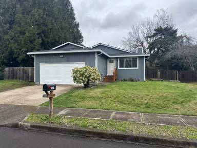 Main picture of 1691 SW 4th St