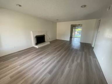 Main picture of 6630 Greenhaven Dr